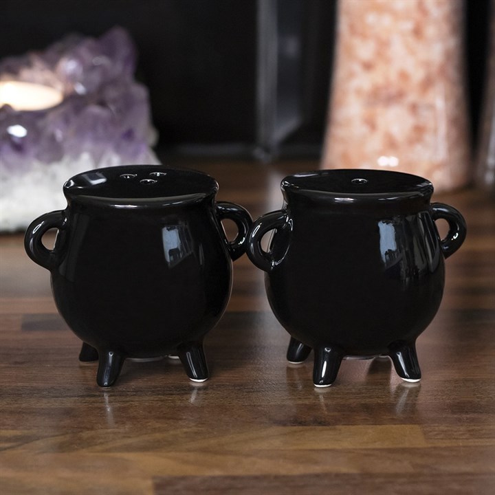 Pagan Village: Witches Brew Cauldron mug
